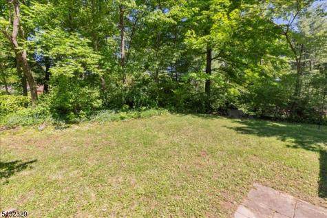 8 Branko Road Berkeley Heights NJ 07922