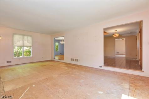 8 Branko Road Berkeley Heights NJ 07922
