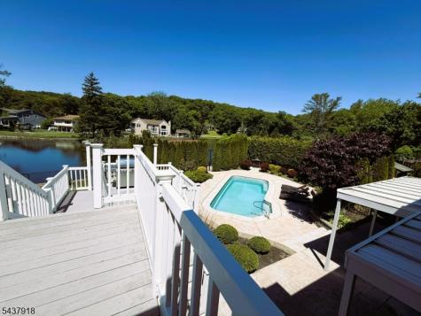207 High Crest Drive West Milford NJ 07480