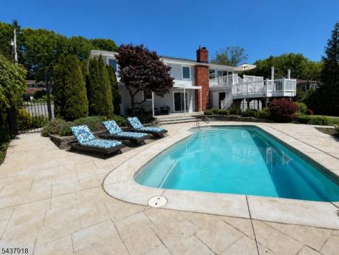 207 High Crest Drive West Milford NJ 07480