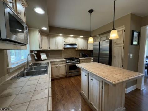 207 High Crest Drive West Milford NJ 07480