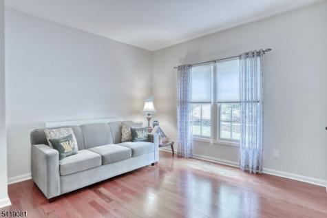 34 Crocker Mansion Drive Mahwah NJ 07430