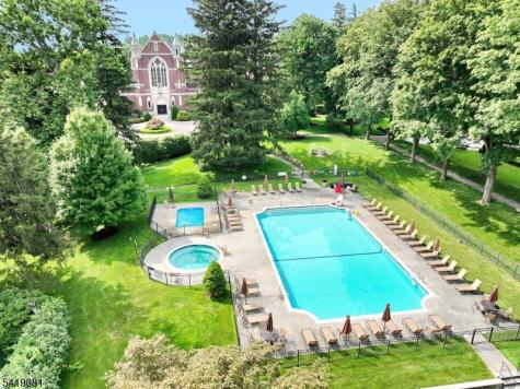 34 Crocker Mansion Drive Mahwah NJ 07430