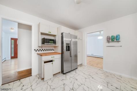 37 Mea Drive Berkeley Heights NJ 07922