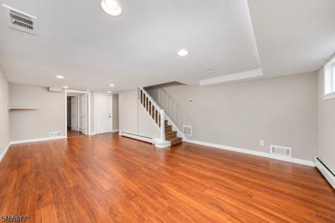 37 Mea Drive Berkeley Heights NJ 07922