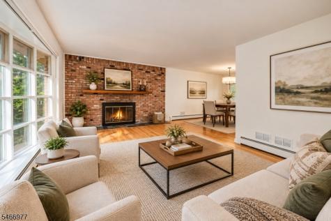 37 Mea Drive Berkeley Heights NJ 07922