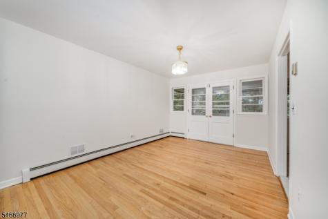 37 Mea Drive Berkeley Heights NJ 07922