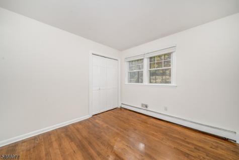 37 Mea Drive Berkeley Heights NJ 07922