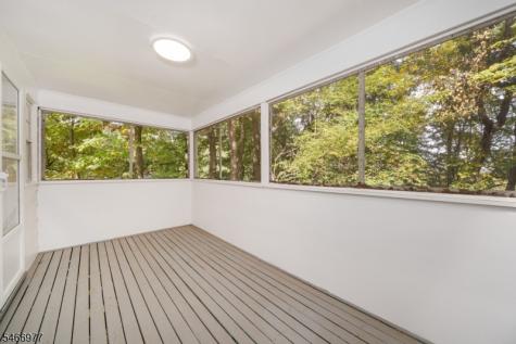 37 Mea Drive Berkeley Heights NJ 07922