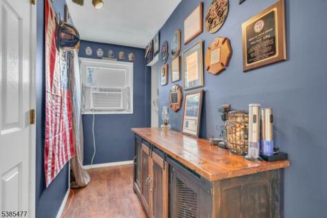 22 Bannehr Street Oakland NJ 07436