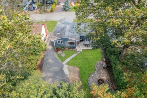 22 Bannehr Street Oakland NJ 07436