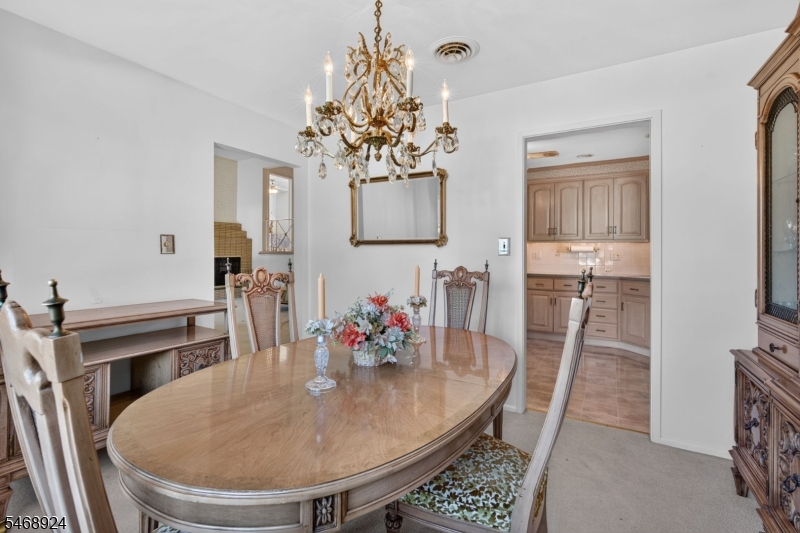 38 Nomahegan Court Cranford NJ 07016
