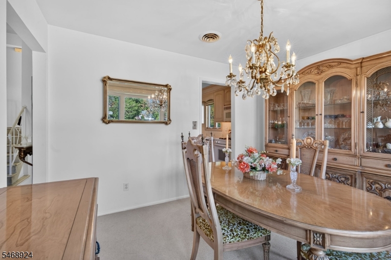 38 Nomahegan Court Cranford NJ 07016
