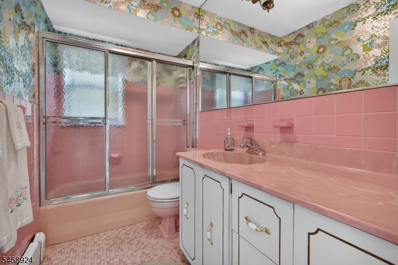 38 Nomahegan Court Cranford NJ 07016