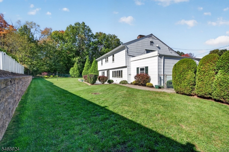 38 Nomahegan Court Cranford NJ 07016