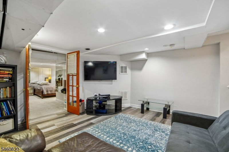 40 Herbert Terrace West Orange NJ 07052
