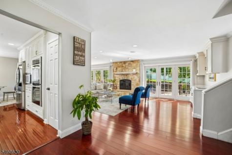 40 Herbert Terrace West Orange NJ 07052