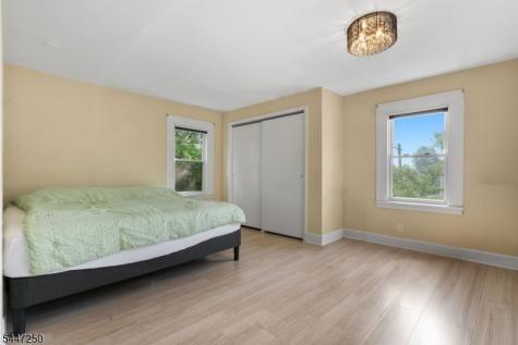 12 Dey Street Montclair NJ 07042