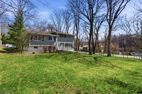 17 Seneca Avenue Rockaway NJ 07866