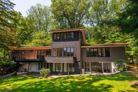 28 W Shore Road Mountain Lakes NJ 07046
