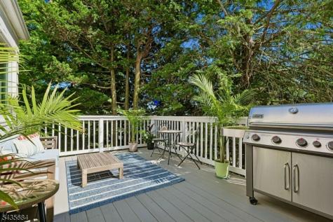 32 Undercliff Terrace West Orange NJ 07052