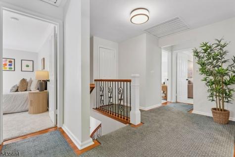 32 Undercliff Terrace West Orange NJ 07052