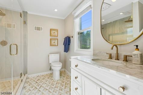 32 Undercliff Terrace West Orange NJ 07052