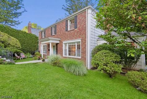 32 Undercliff Terrace West Orange NJ 07052
