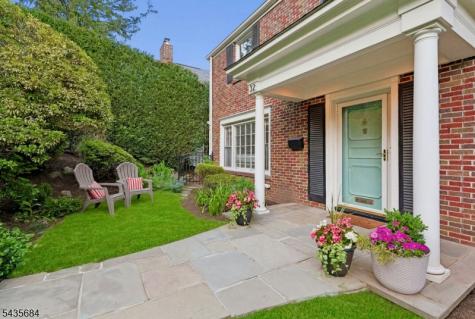 32 Undercliff Terrace West Orange NJ 07052