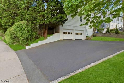 32 Undercliff Terrace West Orange NJ 07052