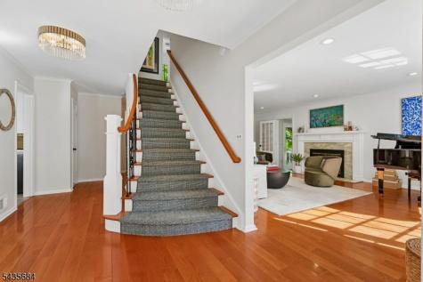 32 Undercliff Terrace West Orange NJ 07052