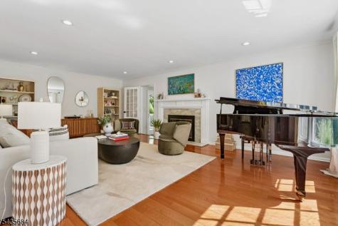 32 Undercliff Terrace West Orange NJ 07052