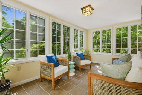 32 Undercliff Terrace West Orange NJ 07052