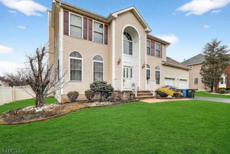 127 Churchill Avenue Franklin NJ 08873
