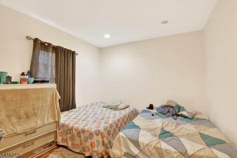 127 Churchill Avenue Franklin NJ 08873