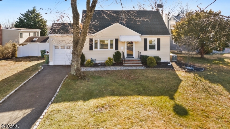 601 Fairway Road Linden NJ 07036