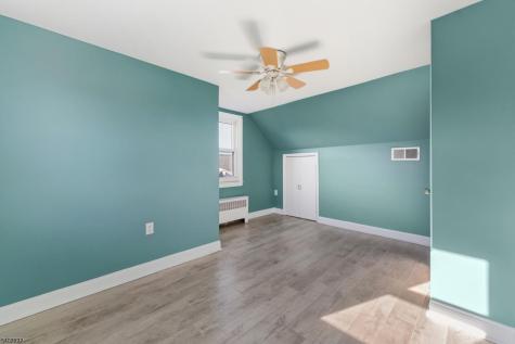 601 Fairway Road Linden NJ 07036