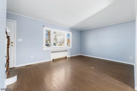 601 Fairway Road Linden NJ 07036