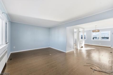601 Fairway Road Linden NJ 07036