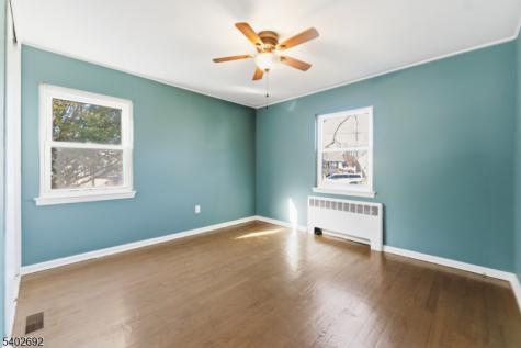 601 Fairway Road Linden NJ 07036