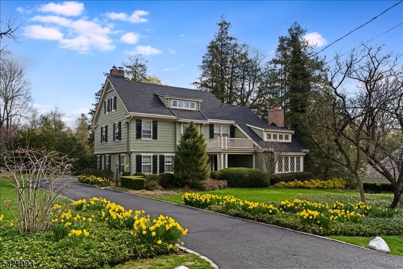 44 West Road Millburn NJ 07078