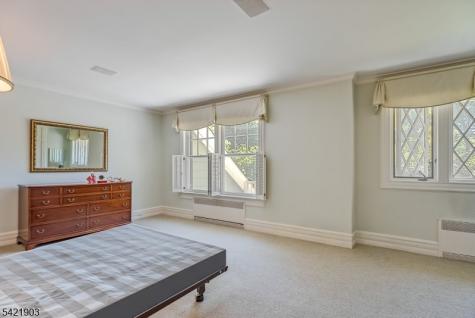 44 West Road Millburn NJ 07078