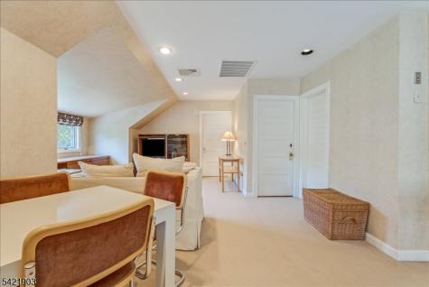 44 West Road Millburn NJ 07078