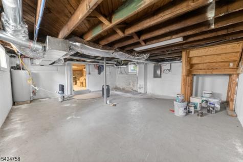 311 Hunt Avenue Pohatcong NJ 08865