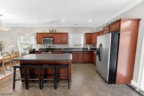 311 Hunt Avenue Pohatcong NJ 08865