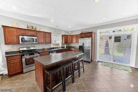 311 Hunt Avenue Pohatcong NJ 08865