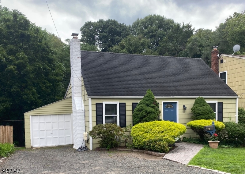 724 Springfield Avenue Summit NJ 07901