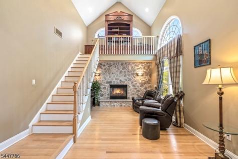 9 Wexford Court Warren NJ 07059