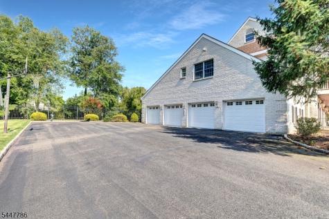 9 Wexford Court Warren NJ 07059
