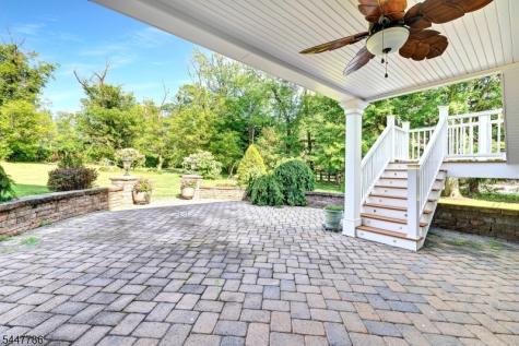 9 Wexford Court Warren NJ 07059